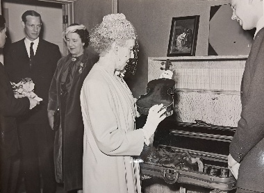 Chapelle musicale Reine Élisabeth — archive photographique